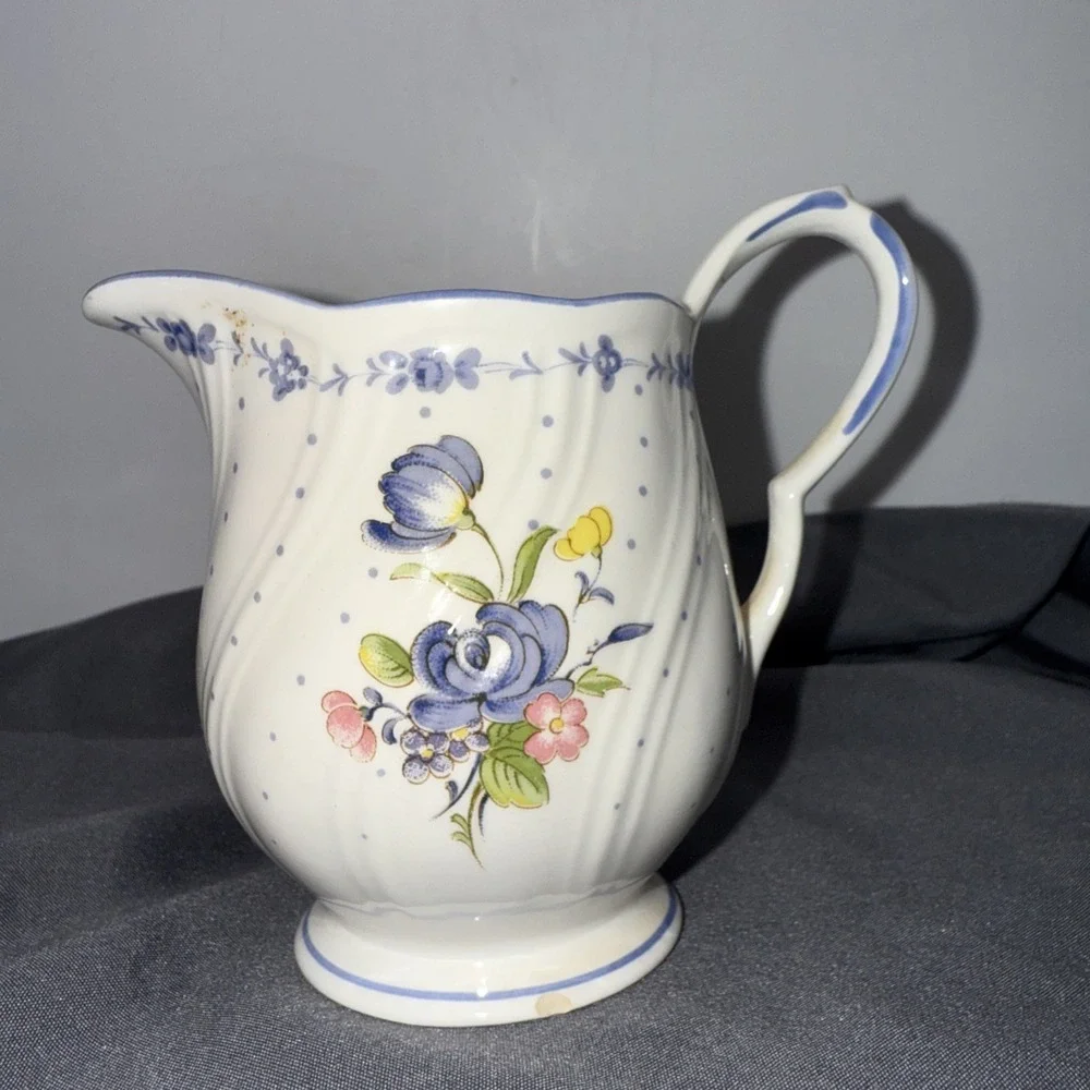 Nikko Blue Peony Creamer Cream Pitcher Japan Microwave And Dishwasher Safe EUC
